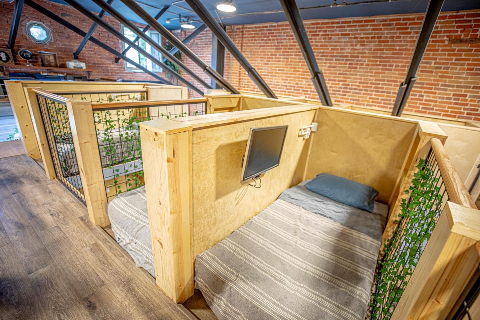 Social Stays - Santa Barbara'S First Hostel On State Street 외부 사진