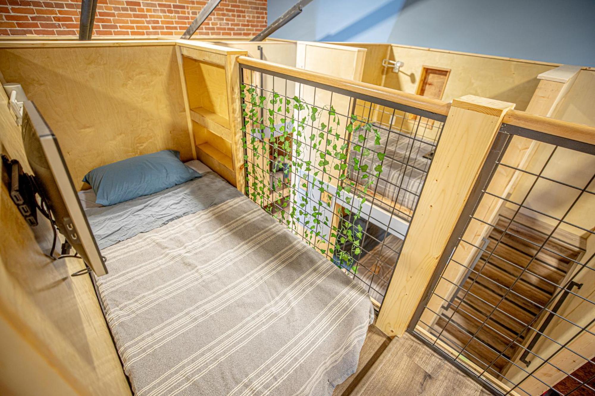 Social Stays - Santa Barbara'S First Hostel On State Street 외부 사진